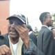 Didier Ramanoelina n’a pas pu retenir ses larmes à la sortie de prison. (Photo : Yvon Ram)