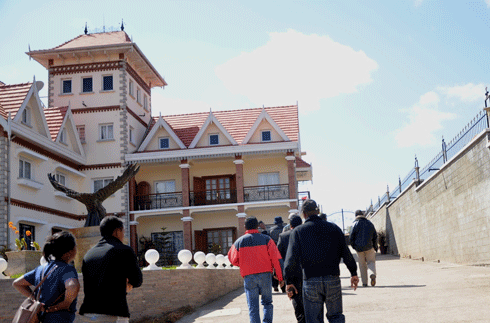 Affaire Soamahamanina : 2 leaders du mouvement placés sous MD, perquisition chez Augustin Andriamananoro
