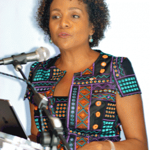La Secrétaire Générale de la Francophonie Michaëlle Jean en pleine conversation avec la ministre des Affaires Etrangères Atallah Béatrice. (Photo Nary Ravonjy)