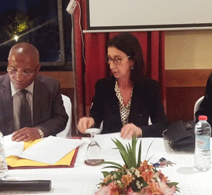 Signature de protocole d’accord entre l’OMNIS et l’ONHYM, hier au Colbert Antaninarenina.