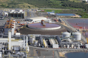 Le projet Ambatovy est contraint de réguler ses dépenses en raison de la baisse du cours de nickel. 