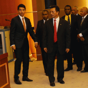 Vers un second « ni ni » contre Marc Ravalomanana et Andry Rajoelina.