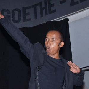 Barhone, figure incontournable de cette génération 2.0.