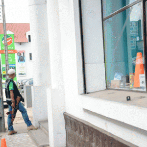 Une perquisition a été effectuée jeudi dernier dans son bureau à Ambodifilao et dans son domicile à Behoririka. 