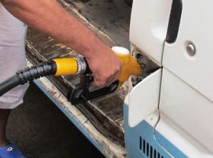 Les consommateurs craignent toujours une hausse des prix à la pompe.
