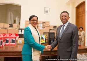 Hery Rajaonarimampianina continue d’exercer avec sérénité ses fonctions de président de la République en attendant le verdict de la HCC.